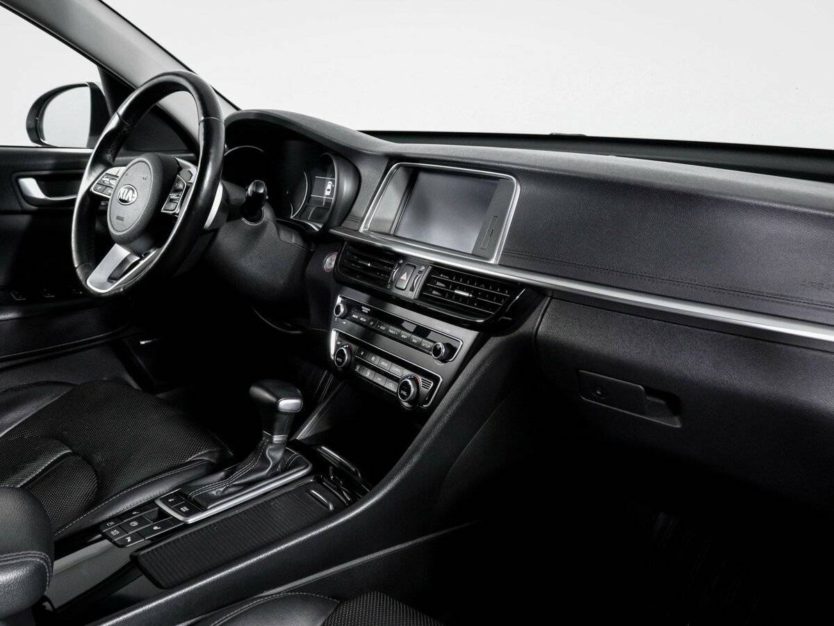 Купить Kia Optima с пробегом. Фото: #8