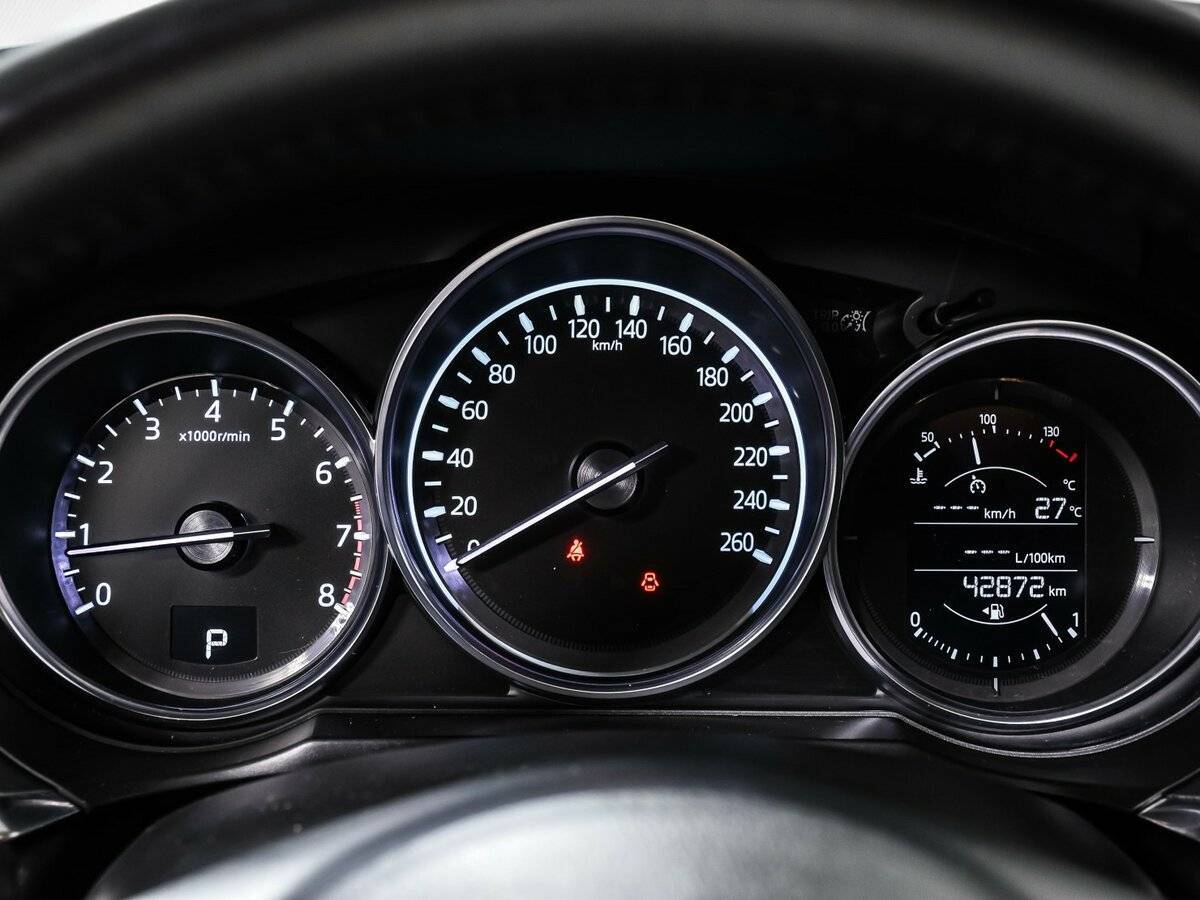 Купить Mazda 6 с пробегом. Фото: #9