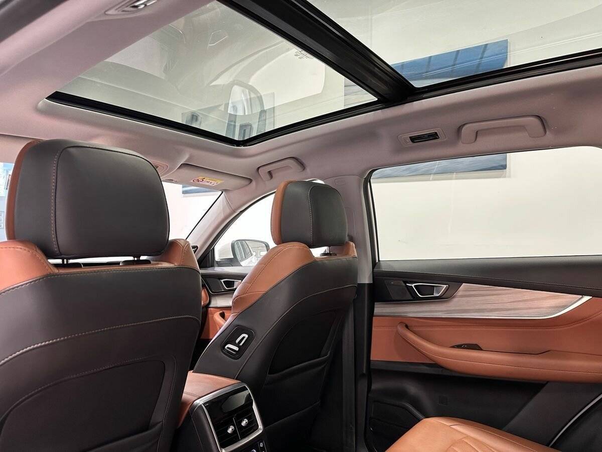 Купить Chery Tiggo 8 Pro Max с пробегом. Фото: #11