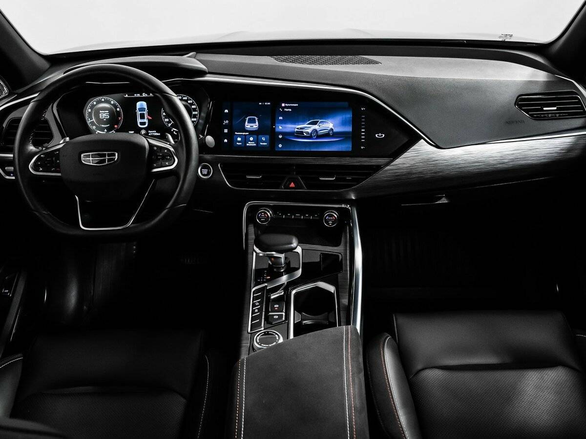 Купить Geely Tugella с пробегом. Фото: #10