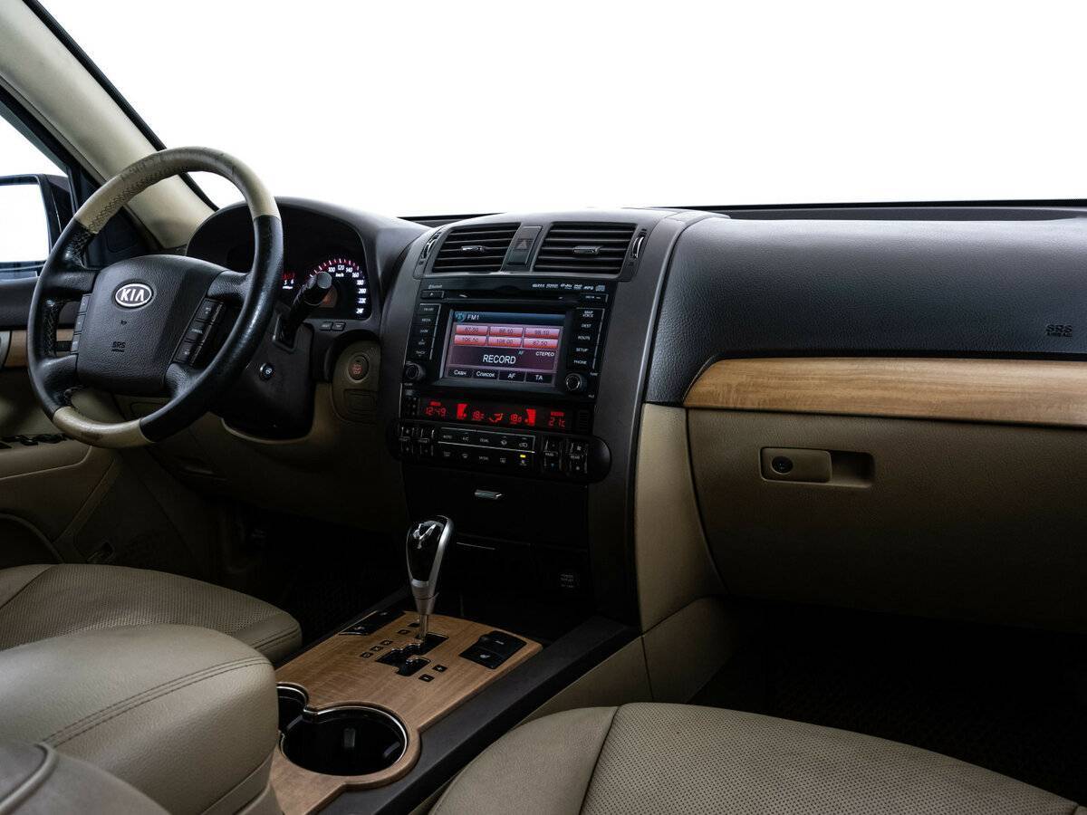 Купить Kia Mohave с пробегом. Фото: #8