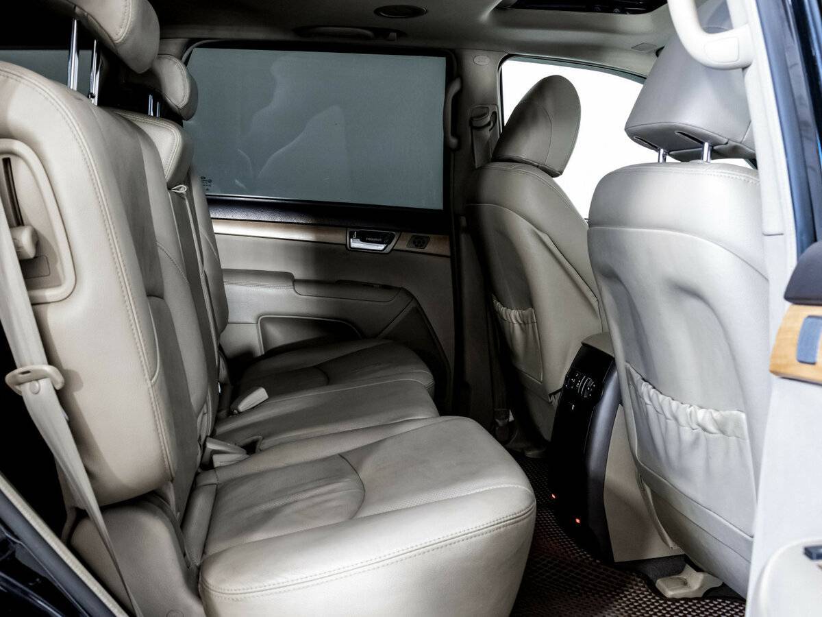 Купить Kia Mohave с пробегом. Фото: #17