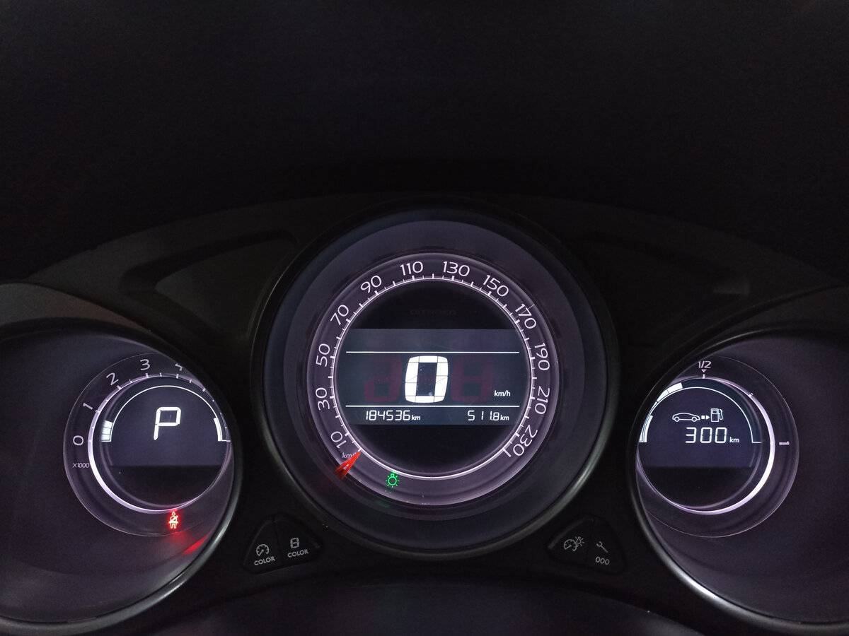 Купить Citroen C4 с пробегом. Фото: #12