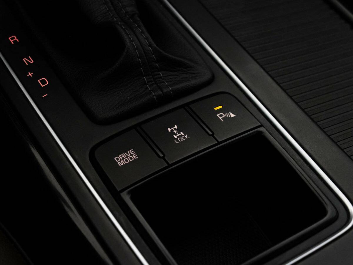 Купить Kia Sorento с пробегом. Фото: #15