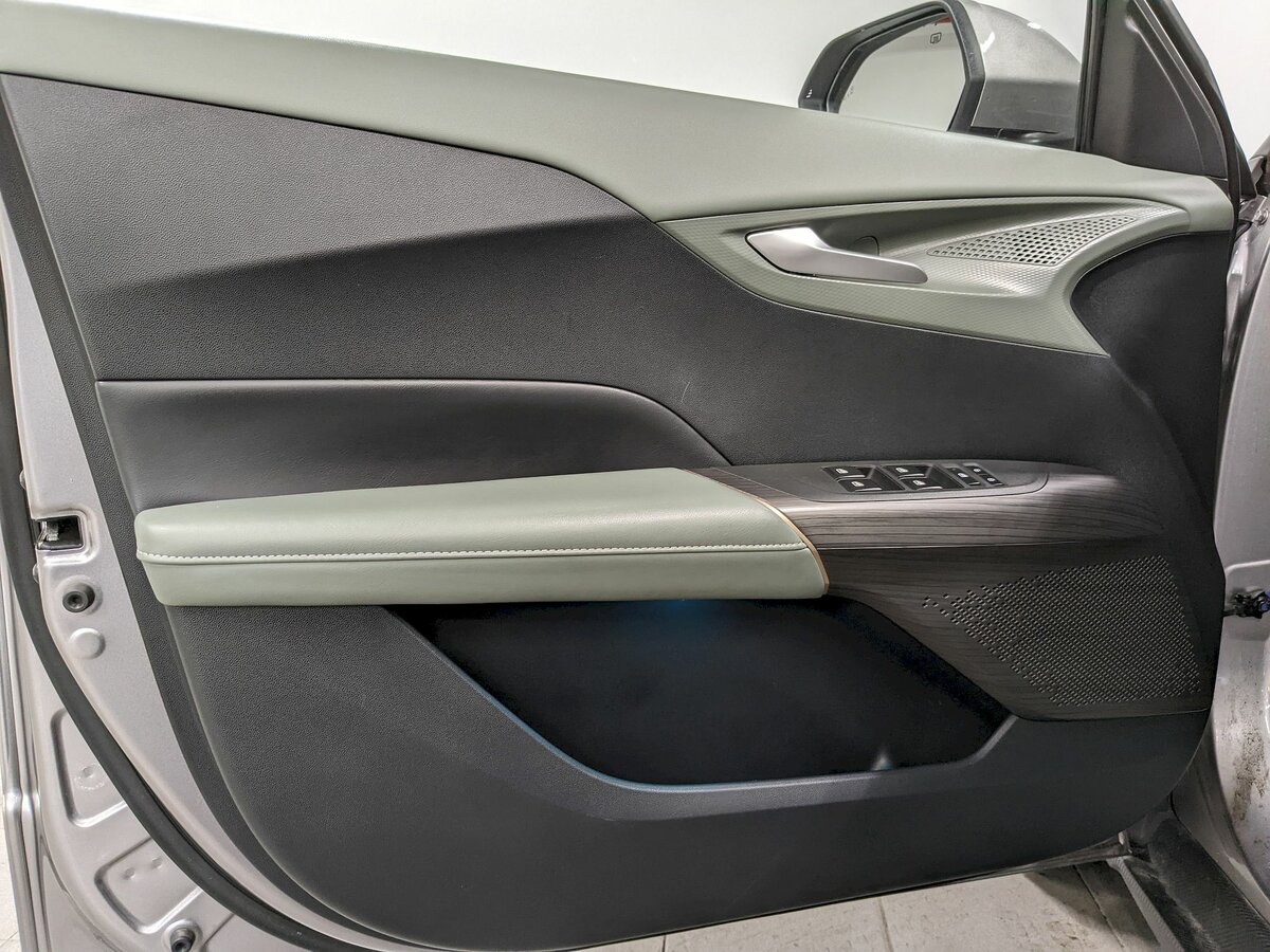 Купить Changan Lamore с пробегом. Фото: #9