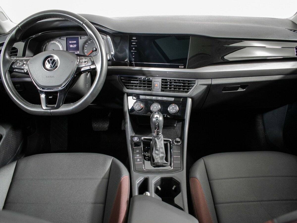 Купить Volkswagen Bora с пробегом. Фото: #8