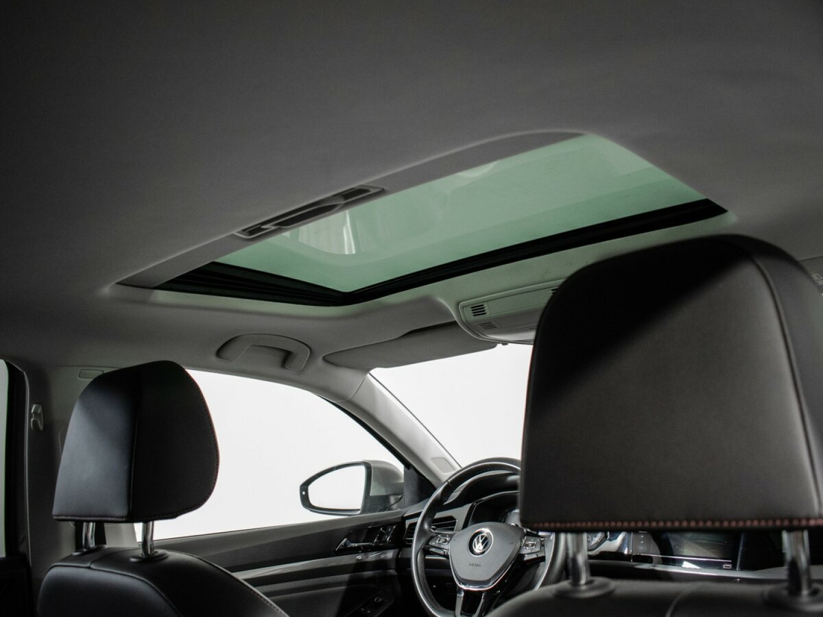 Купить Volkswagen Bora с пробегом. Фото: #11