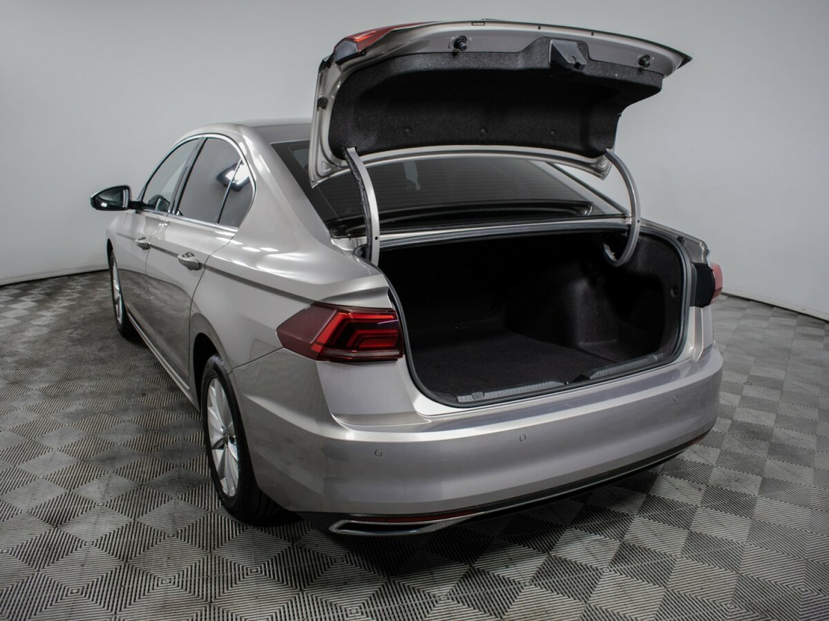 Купить Volkswagen Bora с пробегом. Фото: #13