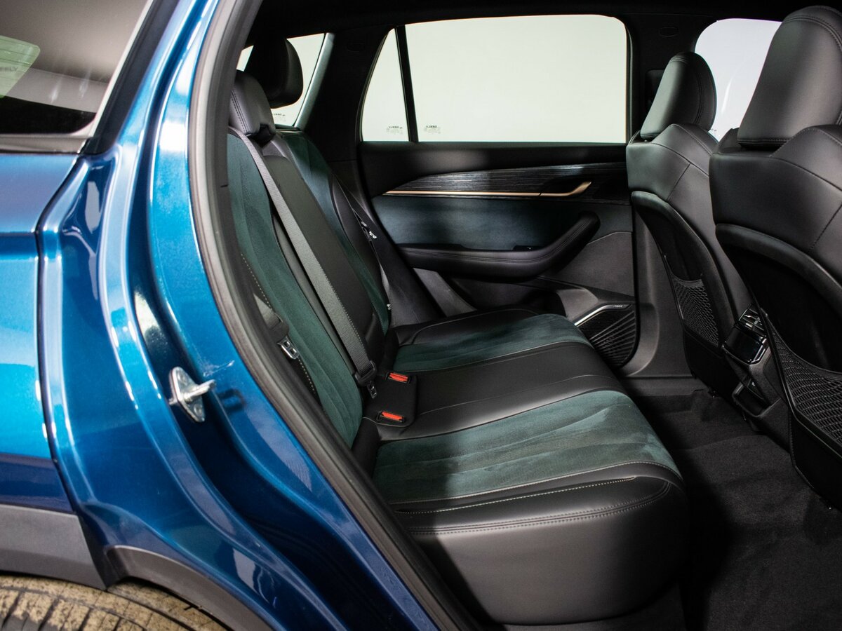 Купить Geely Monjaro с пробегом. Фото: #7