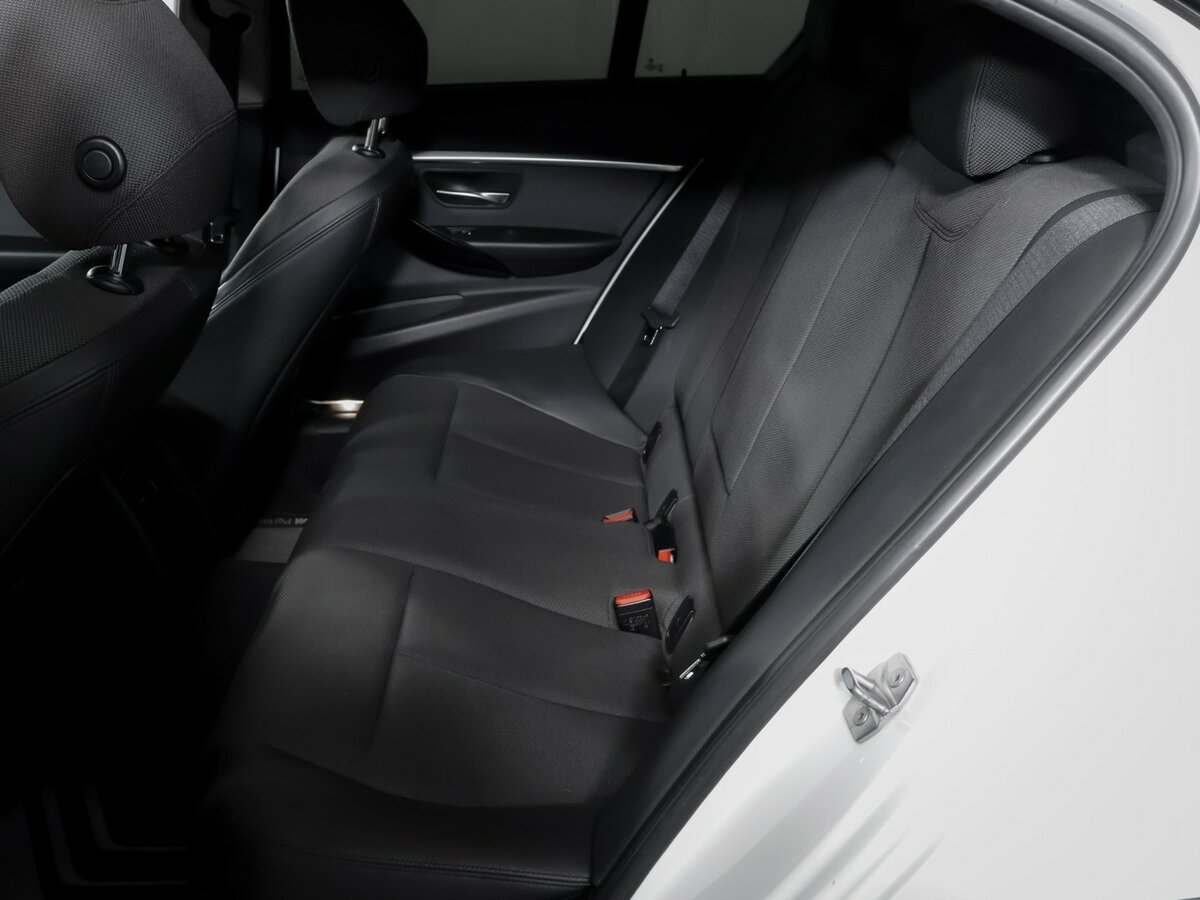 Купить BMW 3 серии с пробегом. Фото: #7