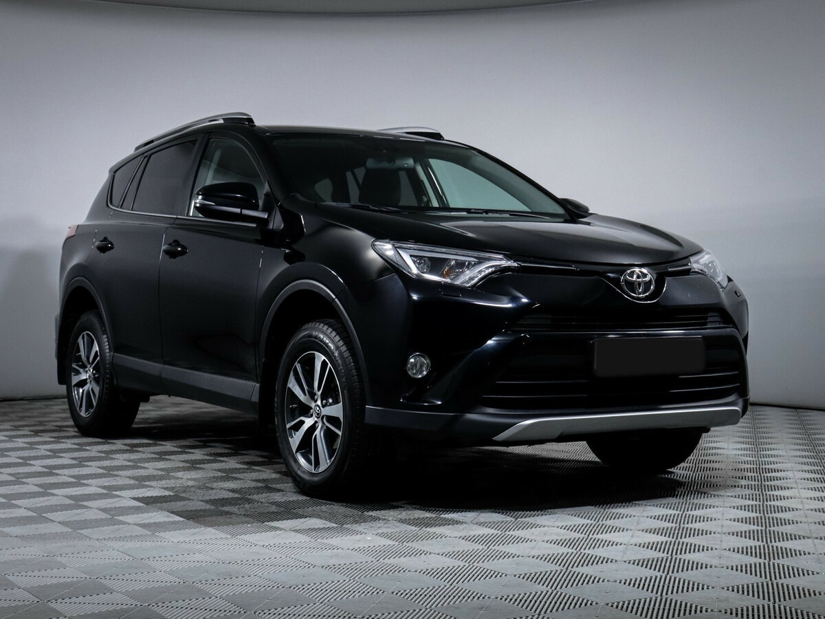 Купить Toyota RAV4 с пробегом. Фото: #2