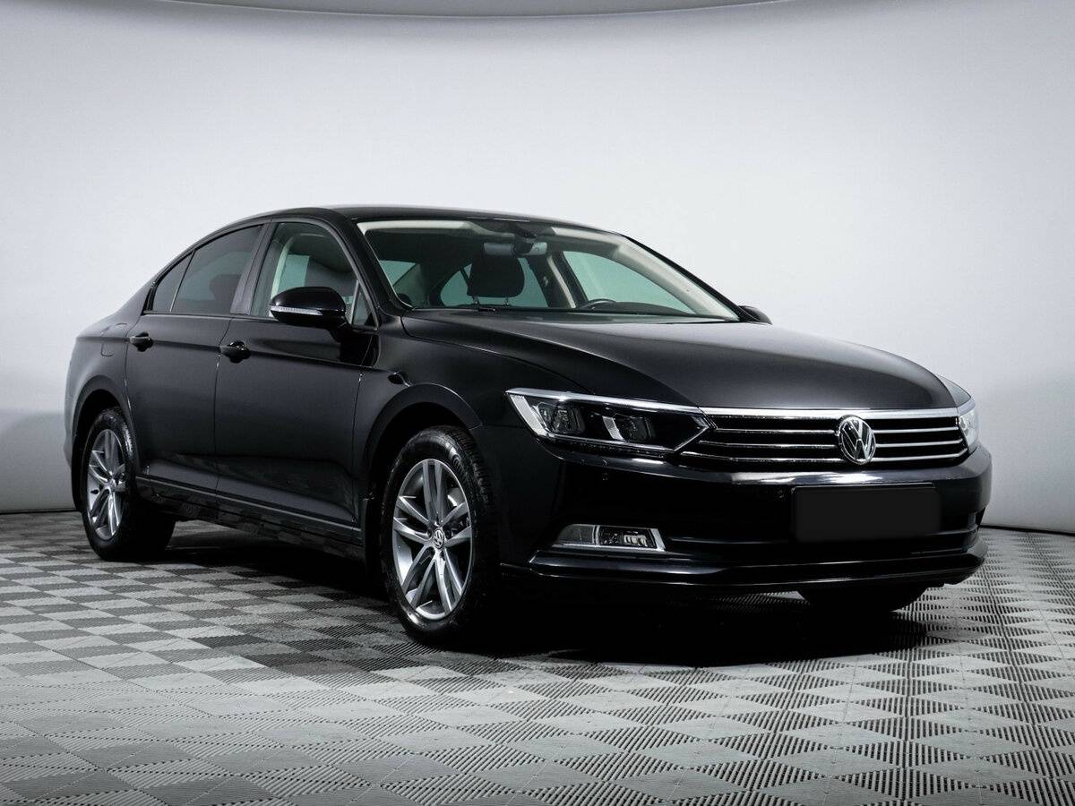 Купить Volkswagen Passat с пробегом. Фото: #2