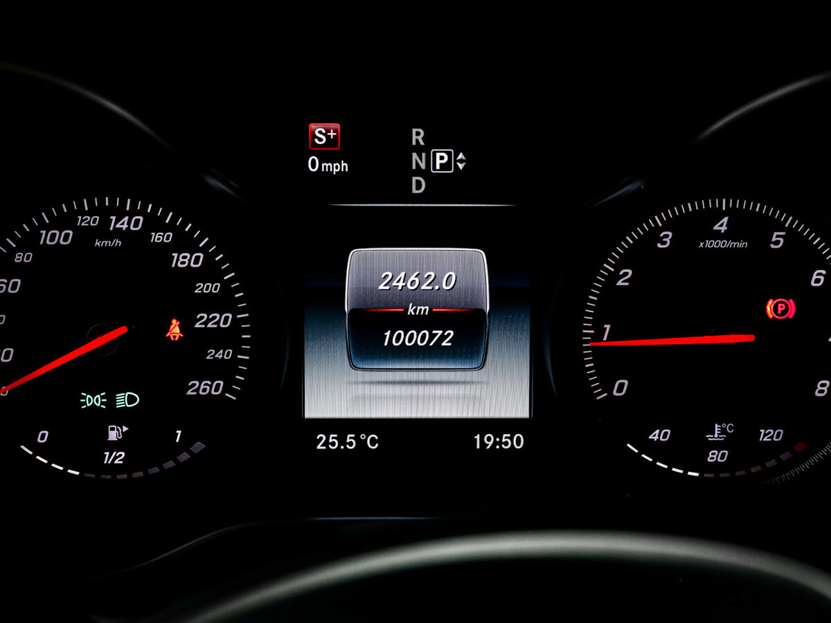 Купить Mercedes-Benz C-Класс с пробегом. Фото: #8