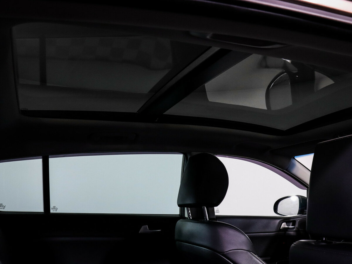 Купить Kia Sportage с пробегом. Фото: #12