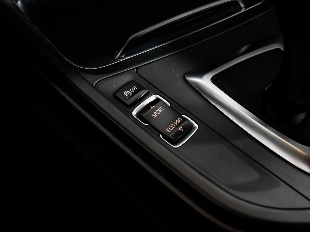 Купить BMW 3 серии с пробегом. Фото: #14