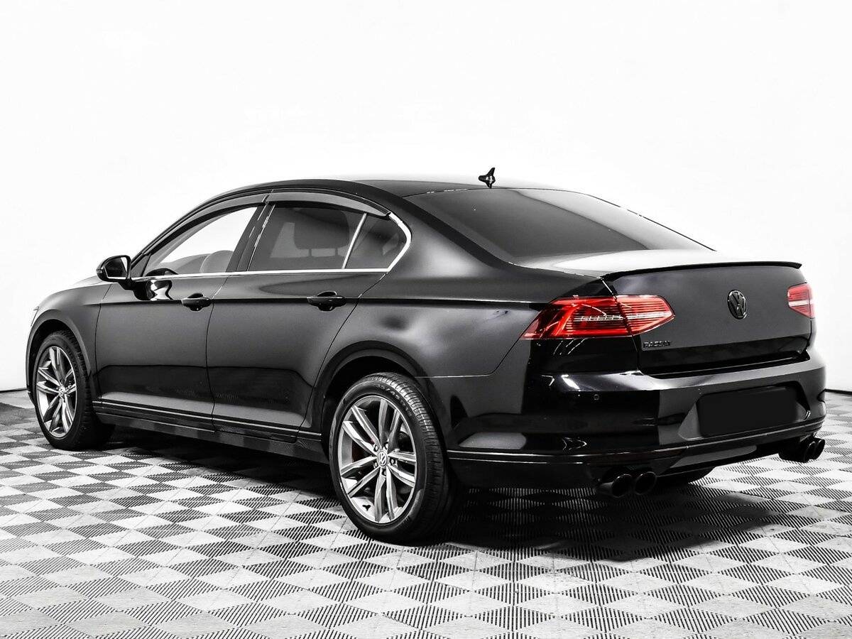 Купить Volkswagen Passat с пробегом. Фото: #5
