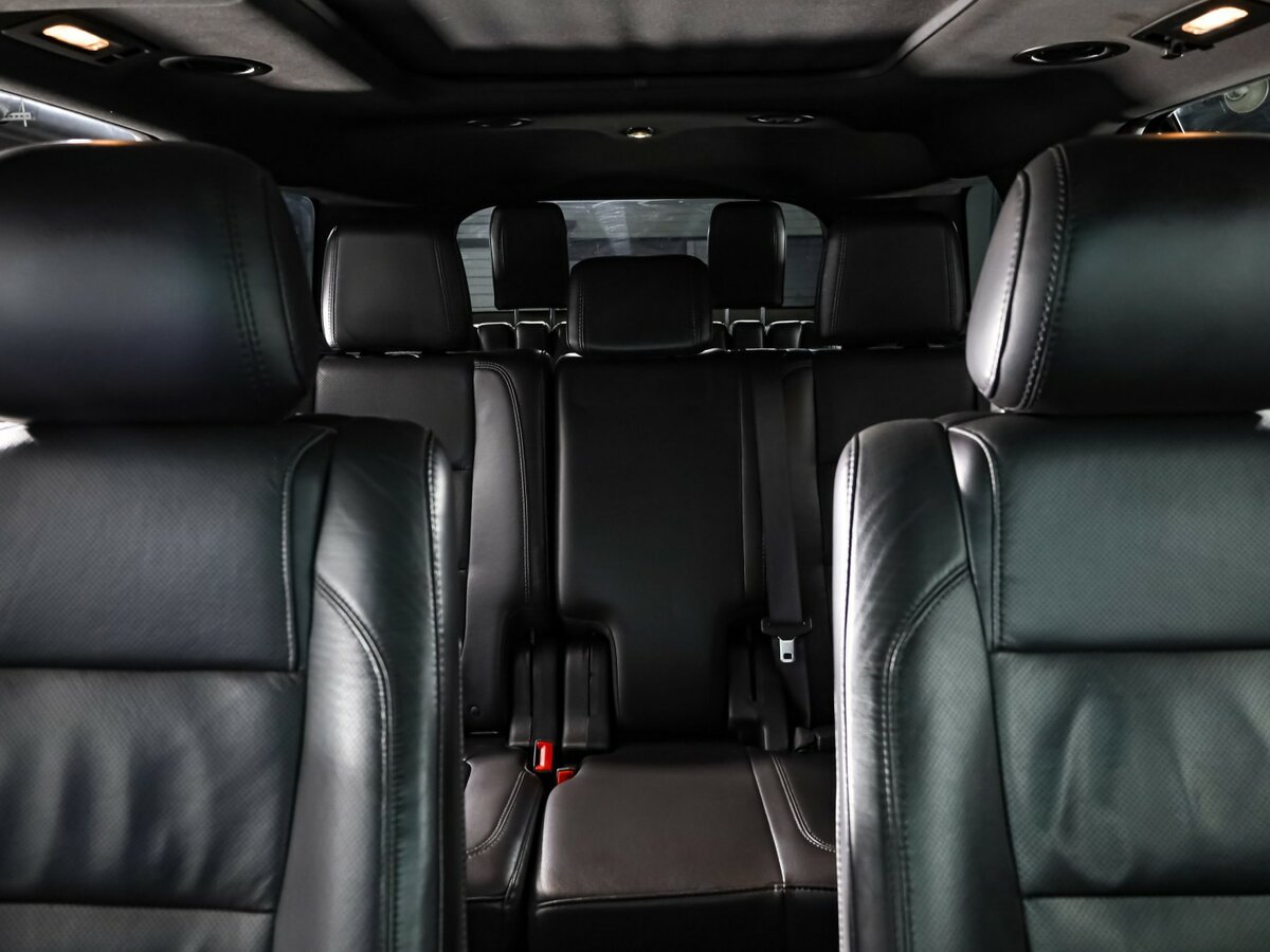 Купить Ford Explorer с пробегом. Фото: #24