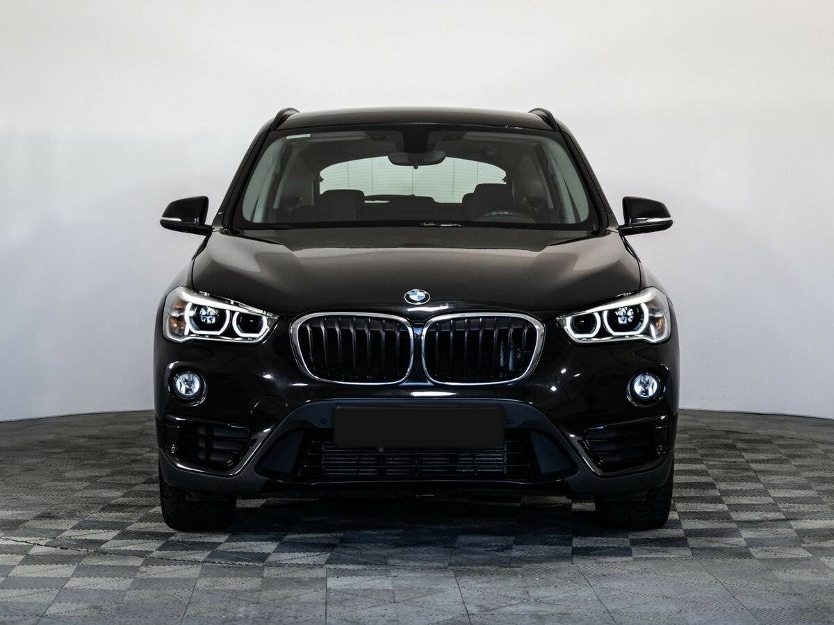 Купить BMW X1 с пробегом. Фото: #2