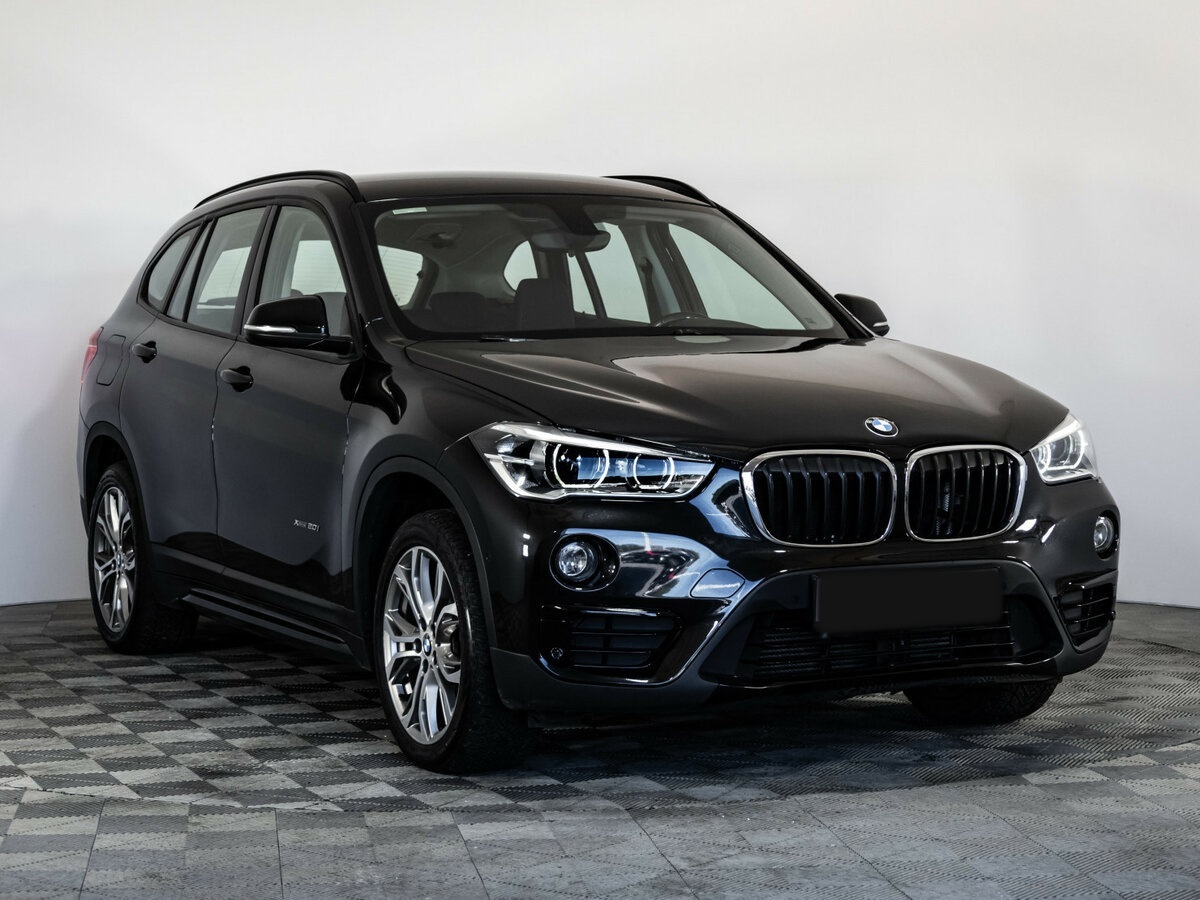 Купить BMW X1 с пробегом. Фото: #3