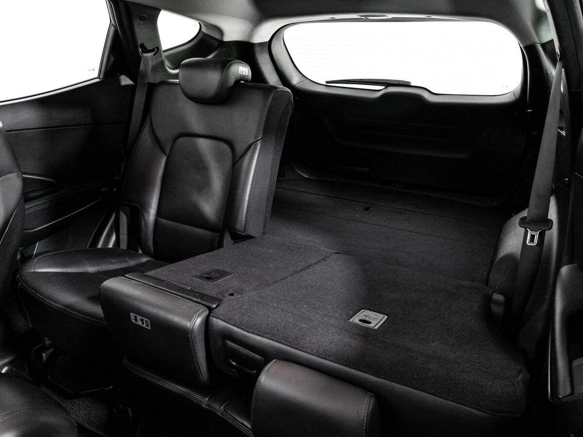 Купить Hyundai Santa Fe с пробегом. Фото: #18