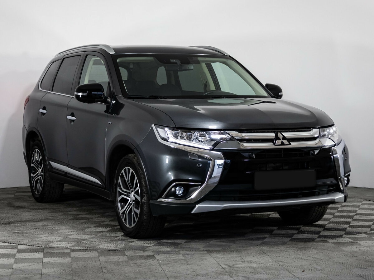 Купить Mitsubishi Outlander с пробегом. Фото: #2