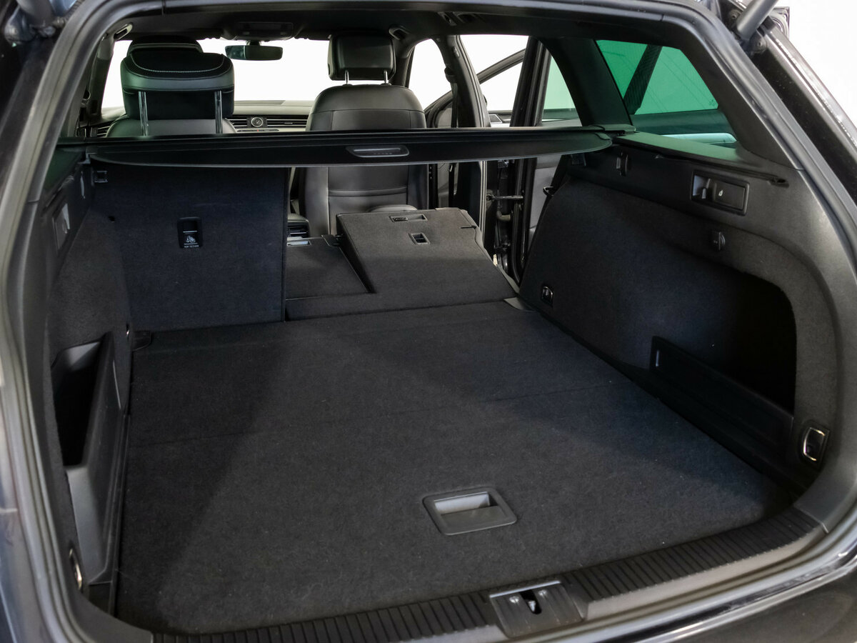 Купить Volkswagen Passat с пробегом. Фото: #30