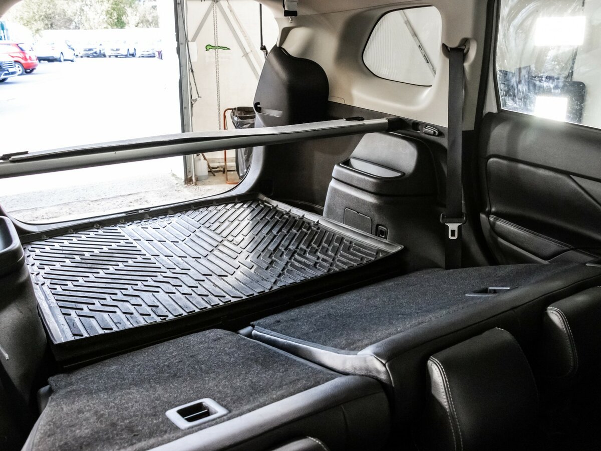 Купить Mitsubishi Outlander с пробегом. Фото: #26