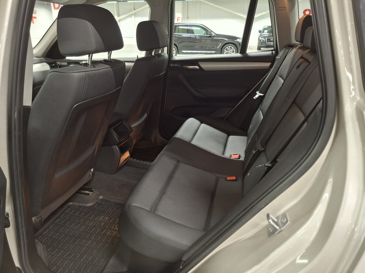 Купить BMW X3 с пробегом. Фото: #11