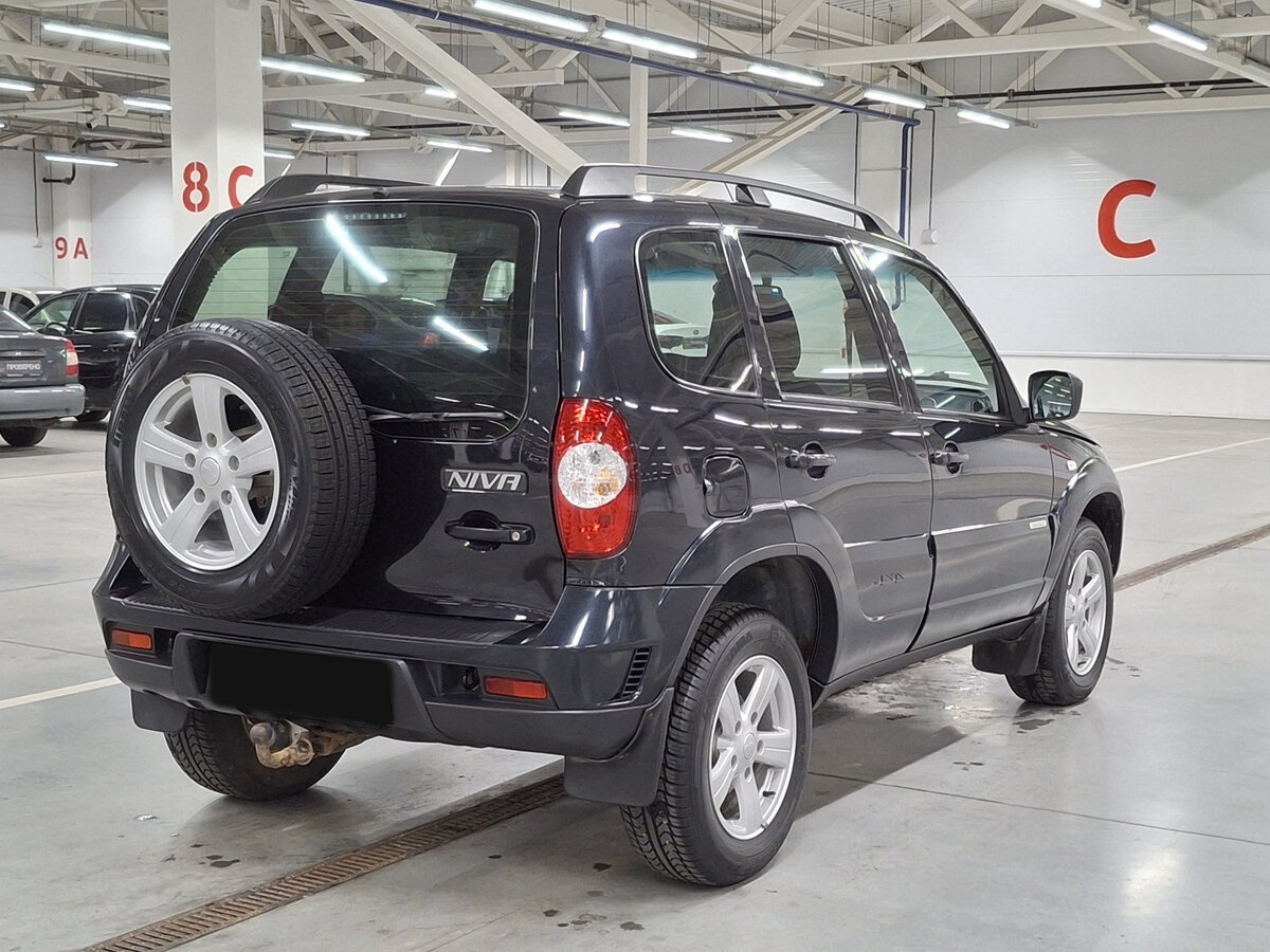 Купить Chevrolet Niva с пробегом. Фото: #4