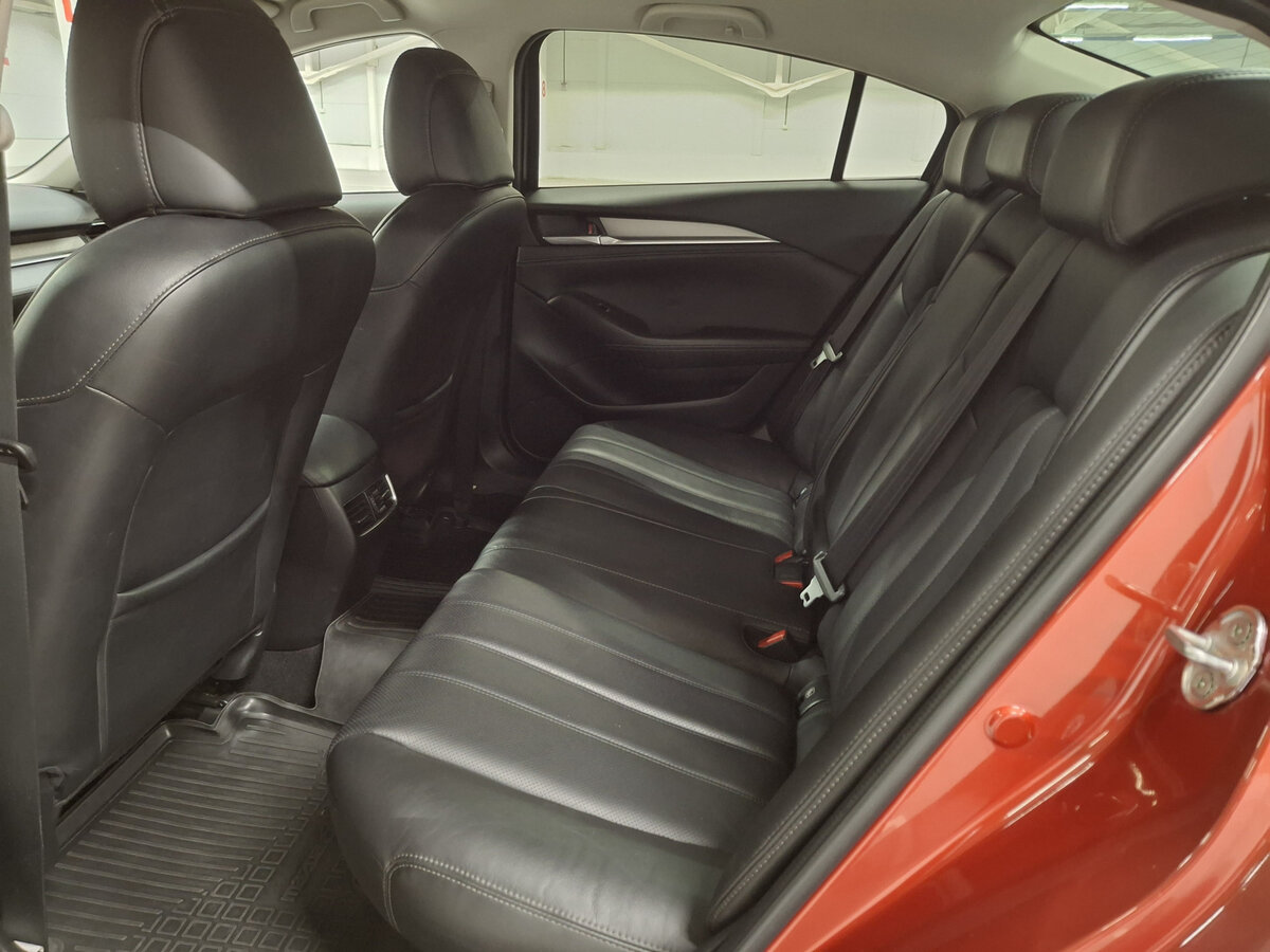 Купить Mazda 6 с пробегом. Фото: #11