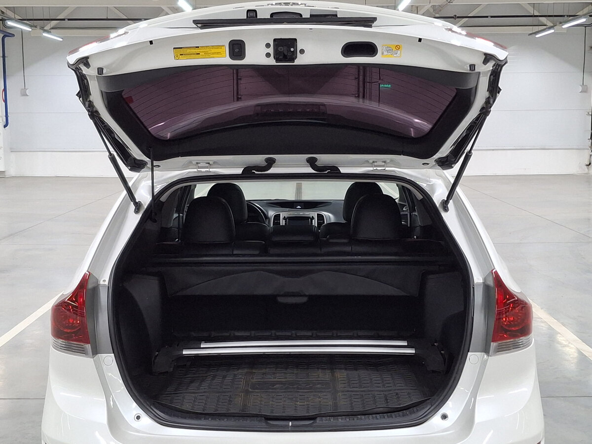 Купить Toyota Venza с пробегом. Фото: #9