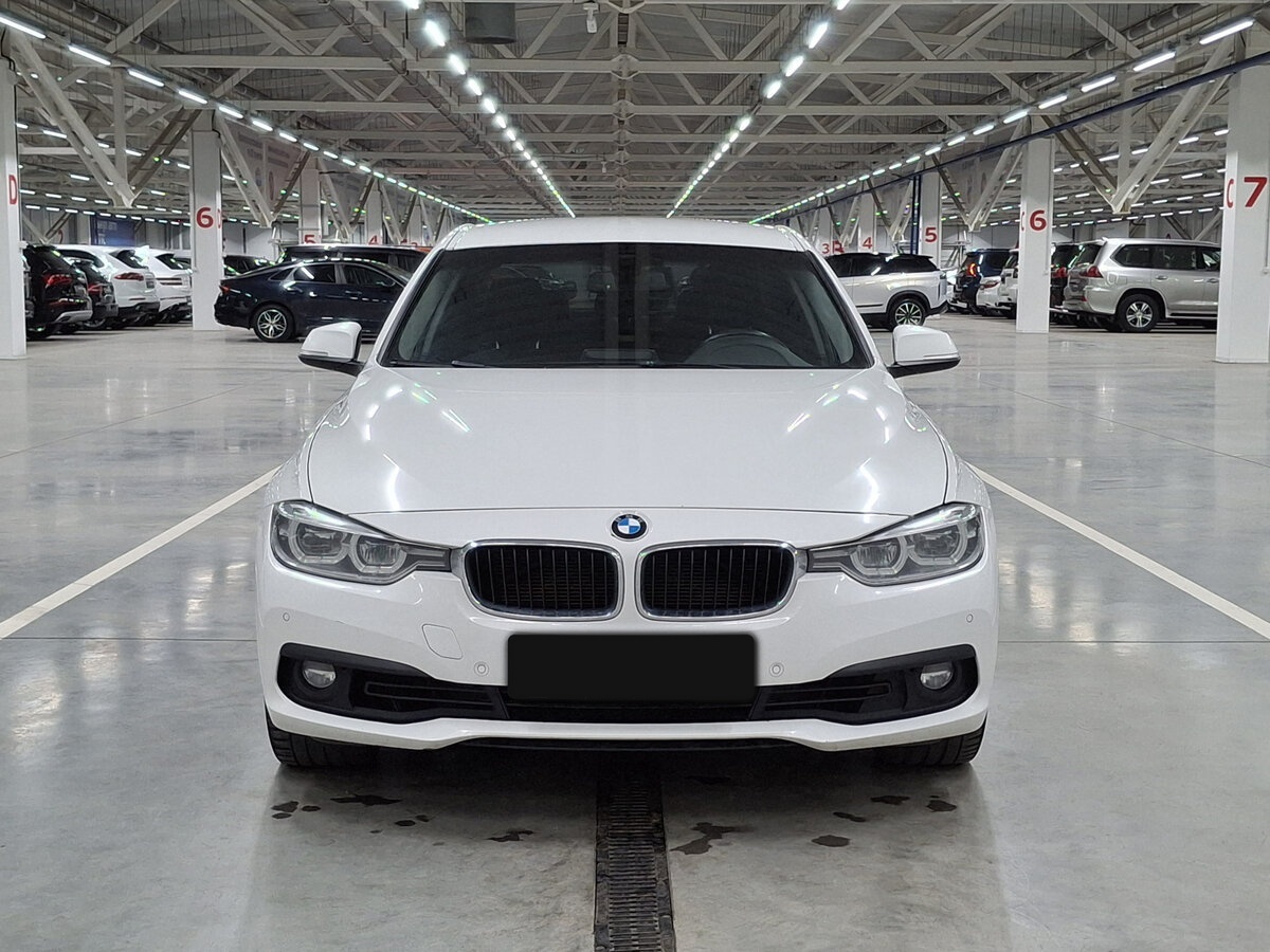 Купить BMW 3 серии с пробегом. Фото: #1