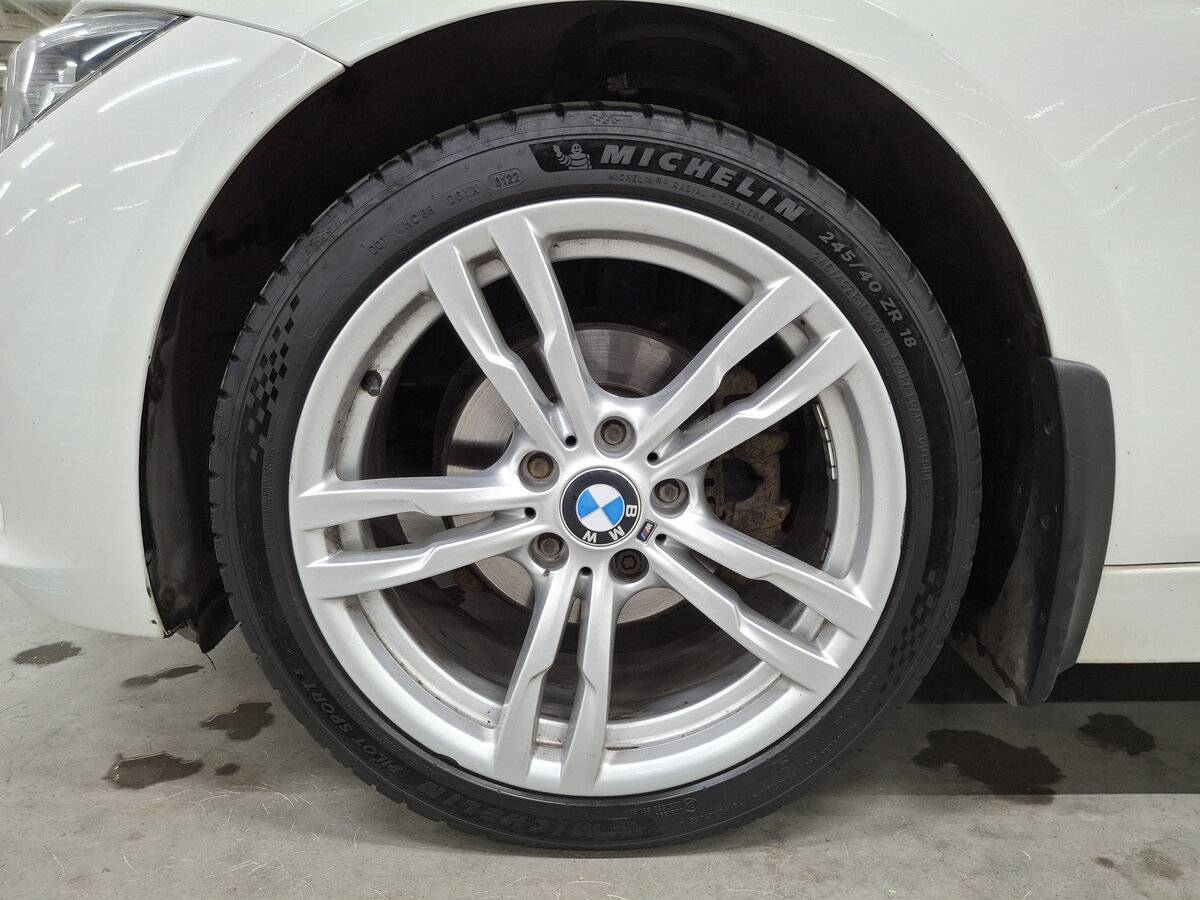 Купить BMW 3 серии с пробегом. Фото: #16