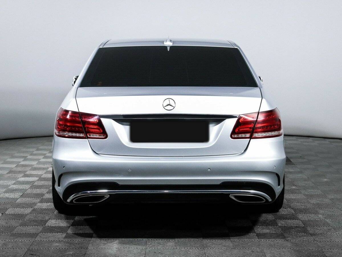 Купить Mercedes-Benz E-Класс с пробегом. Фото: #4