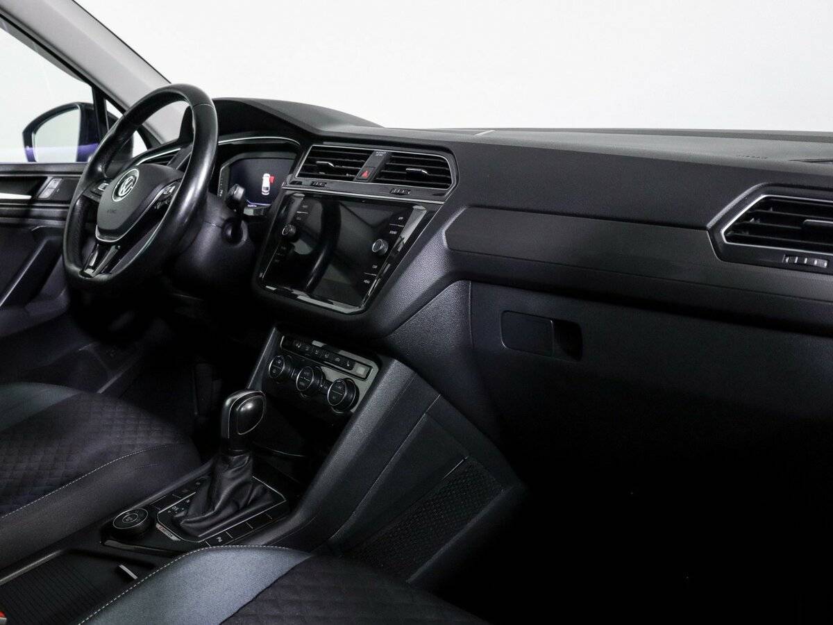 Купить Volkswagen Tiguan с пробегом. Фото: #6