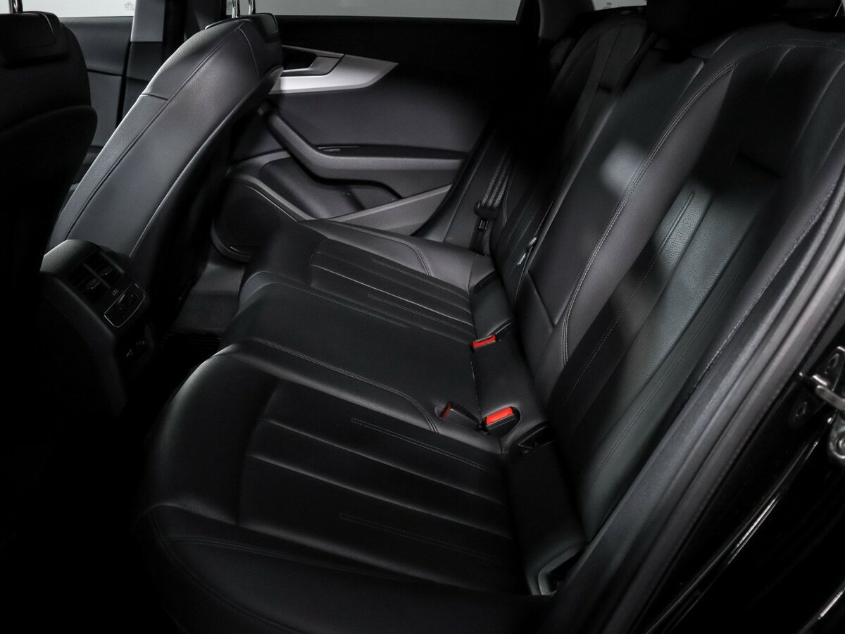 Купить Audi A4 с пробегом. Фото: #7