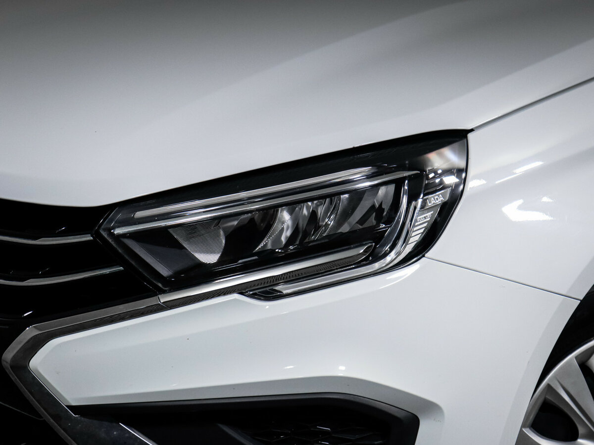 Купить Lada (ВАЗ) Vesta с пробегом. Фото: #12