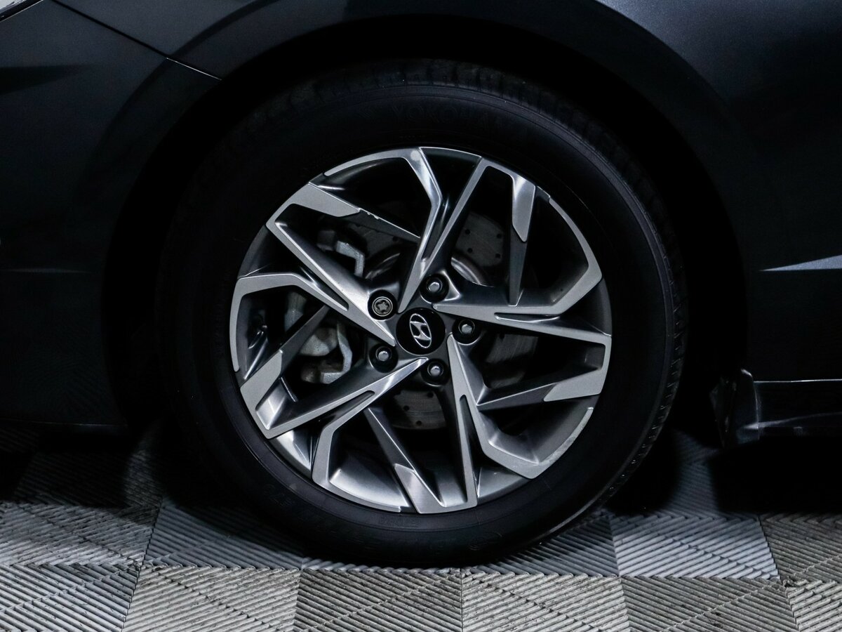 Купить Hyundai Sonata с пробегом. Фото: #14