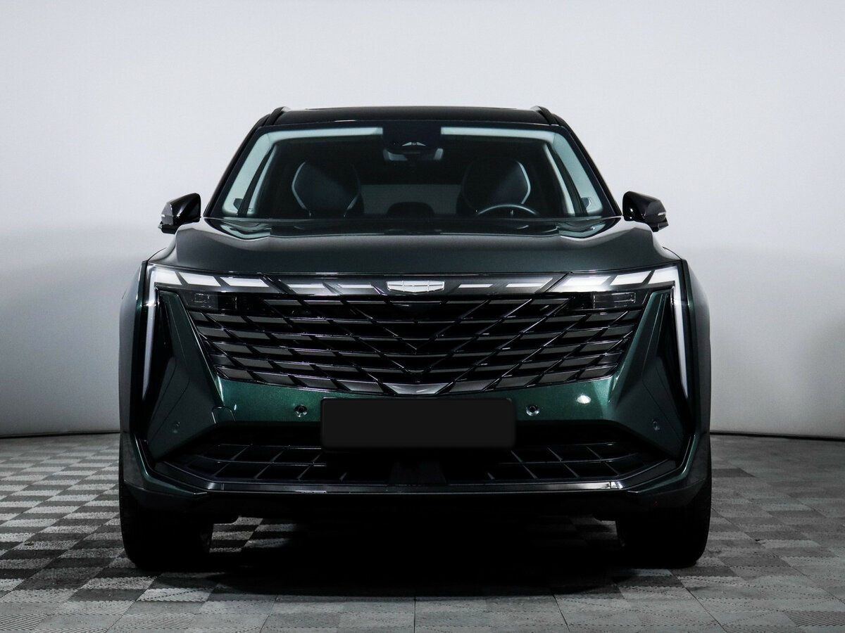 Купить Geely Atlas с пробегом. Фото: #1