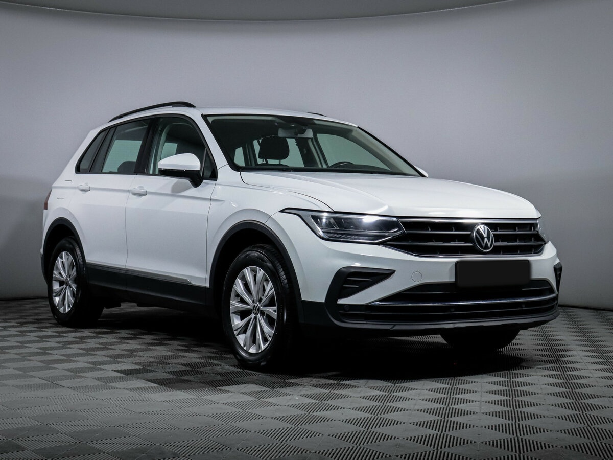Купить Volkswagen Tiguan с пробегом. Фото: #2