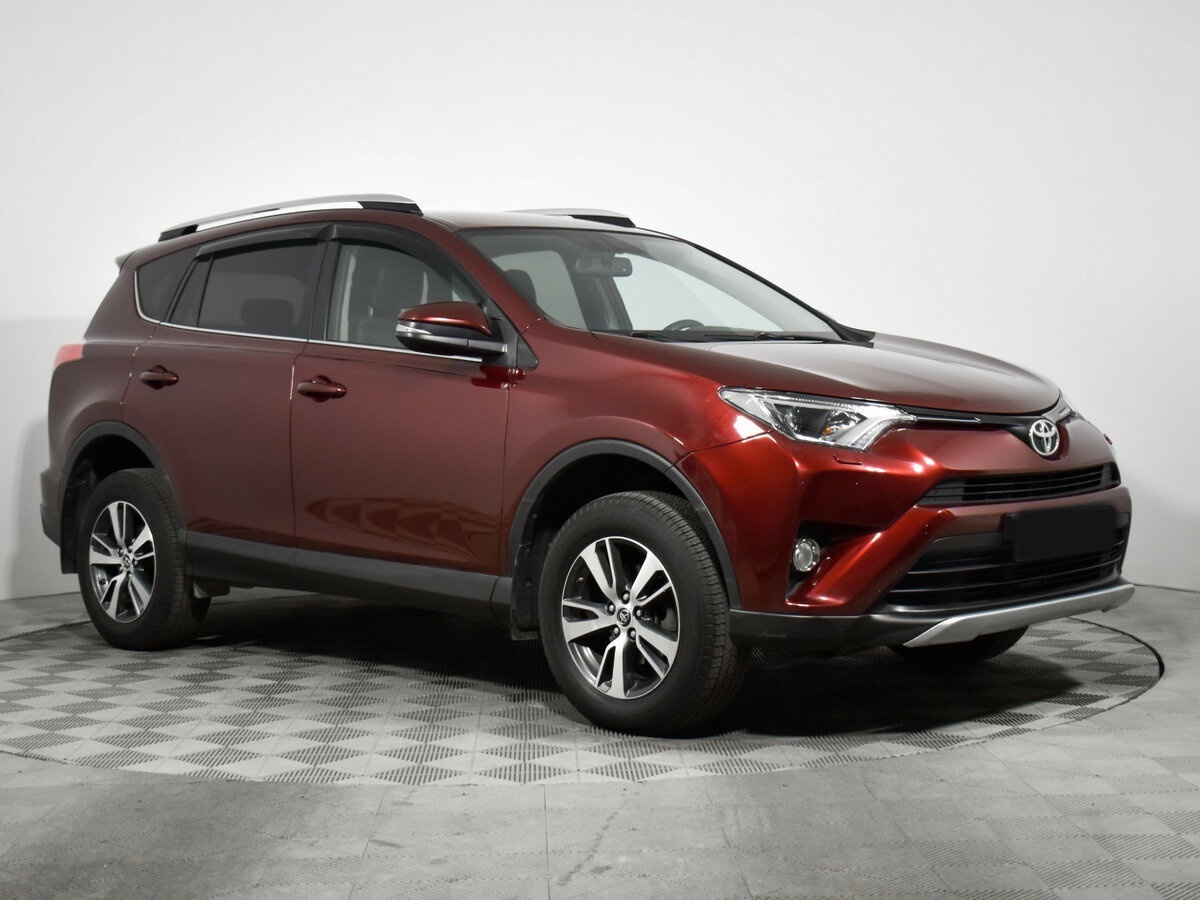 Купить Toyota RAV4 с пробегом. Фото: #2