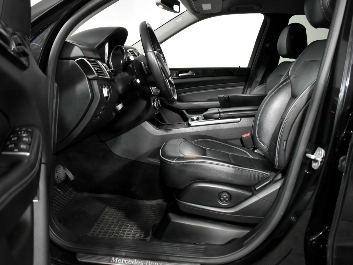 Купить Mercedes-Benz M-Класс с пробегом. Фото: #9