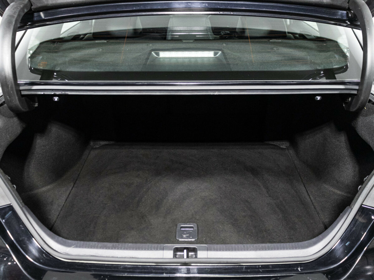Купить Toyota Camry с пробегом. Фото: #18
