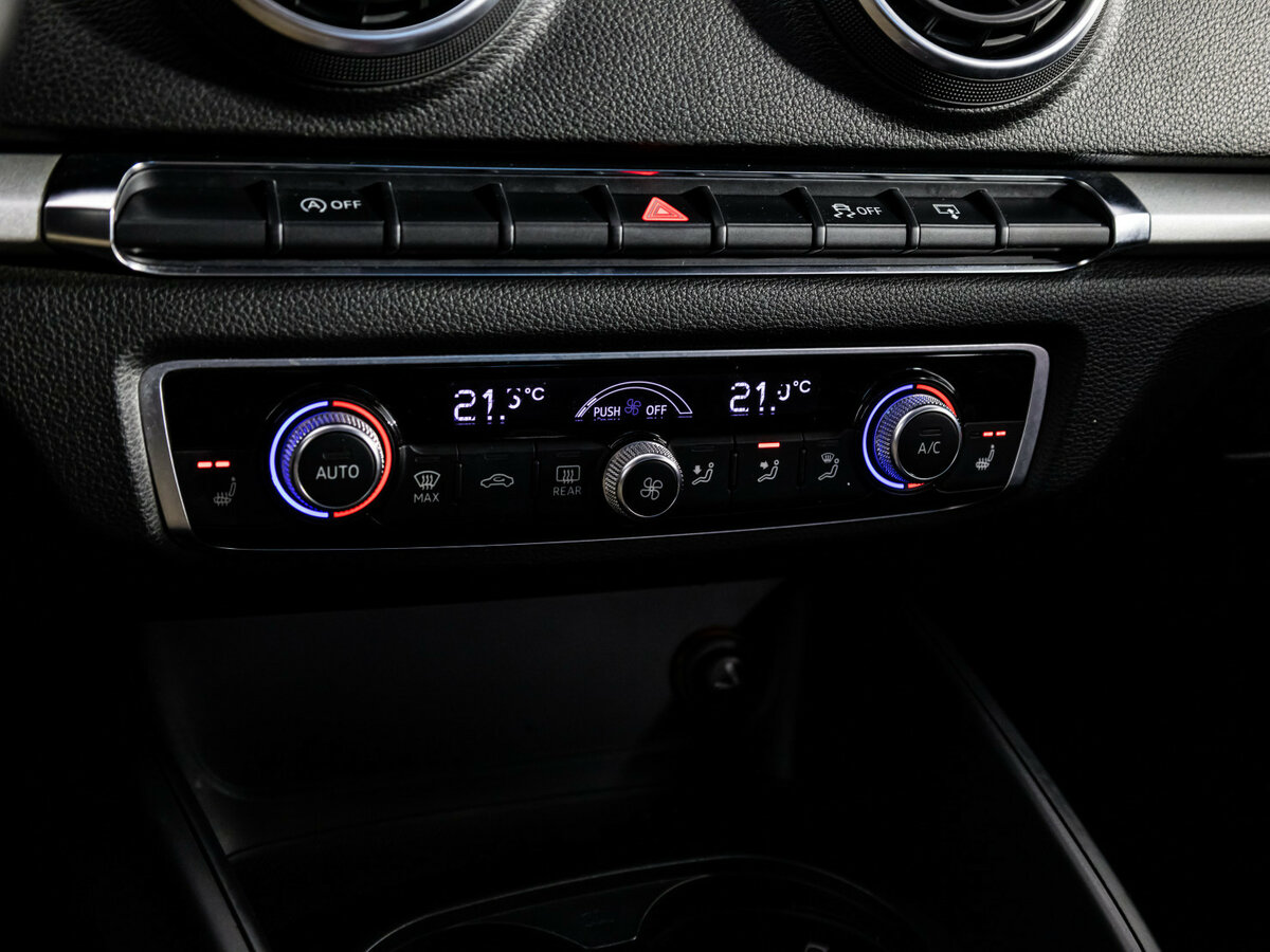 Купить Audi A3 с пробегом. Фото: #16