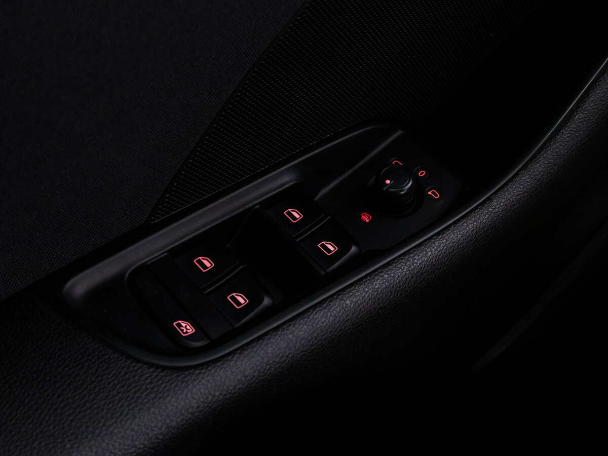 Купить Audi A3 с пробегом. Фото: #17