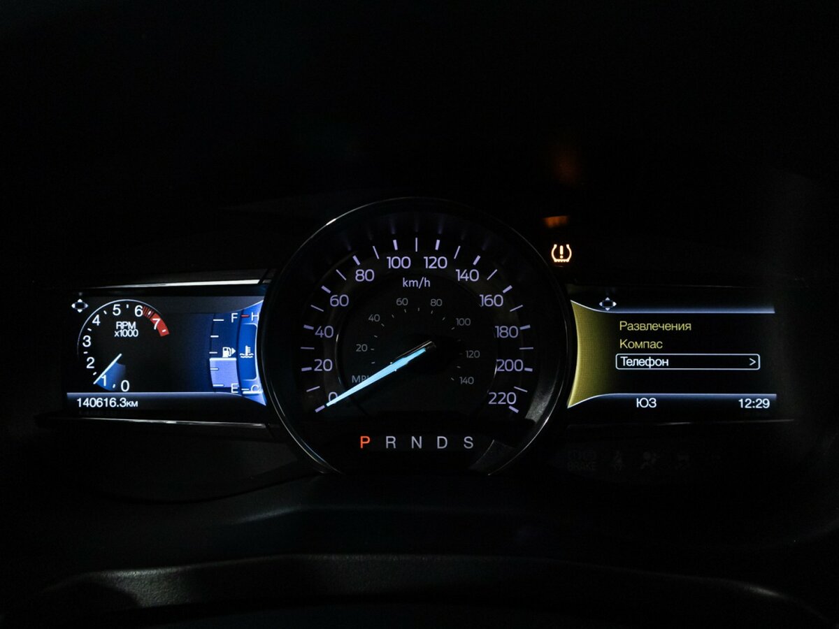 Купить Ford Explorer с пробегом. Фото: #9