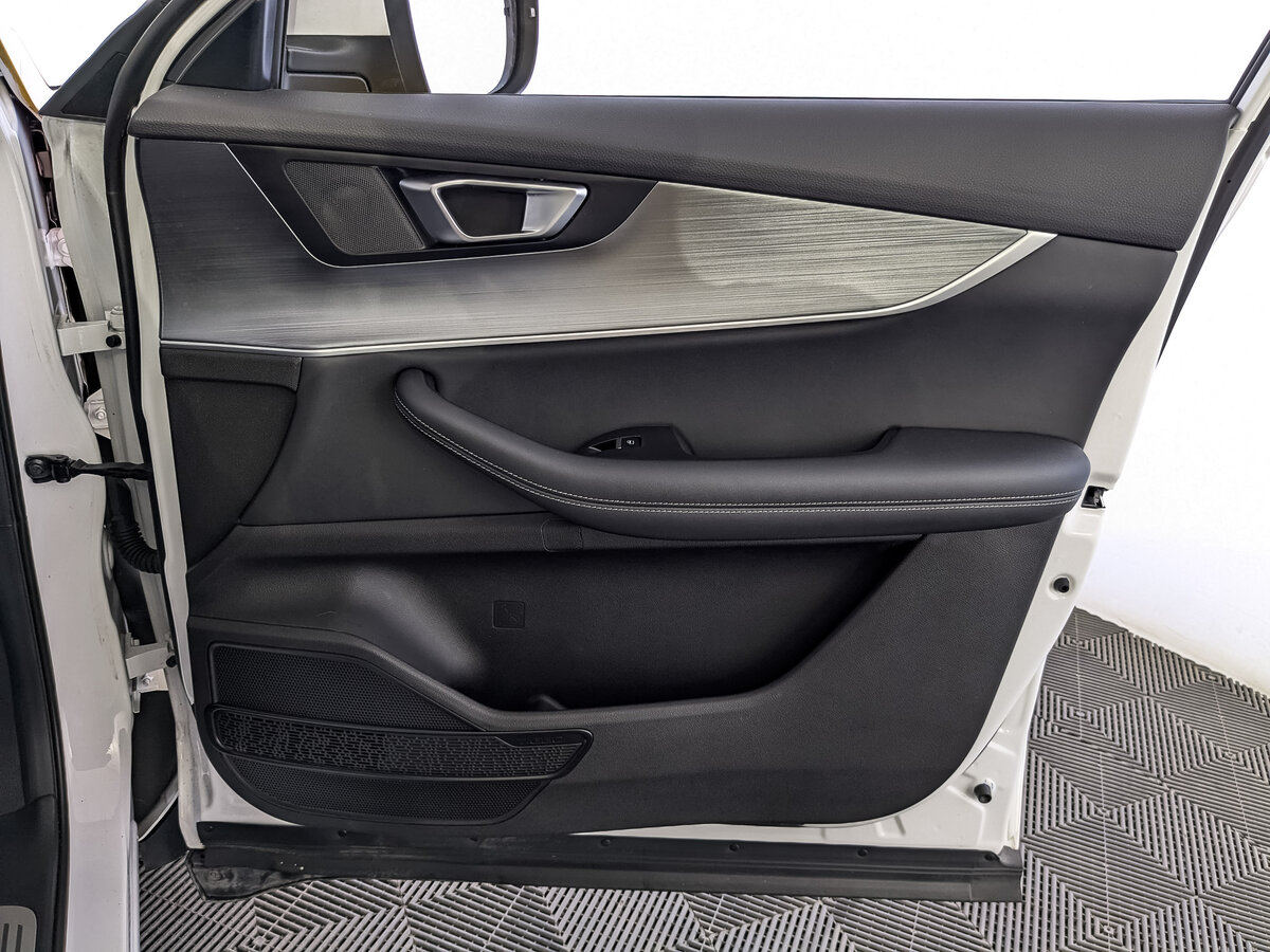 Купить Chery Tiggo 7 Pro Max с пробегом. Фото: #23