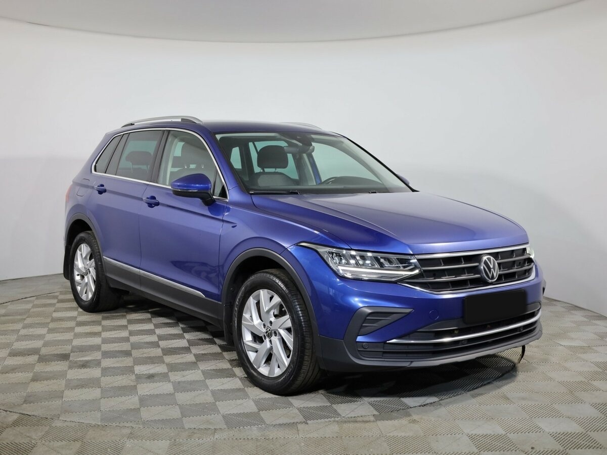 Купить Volkswagen Tiguan с пробегом. Фото: #2
