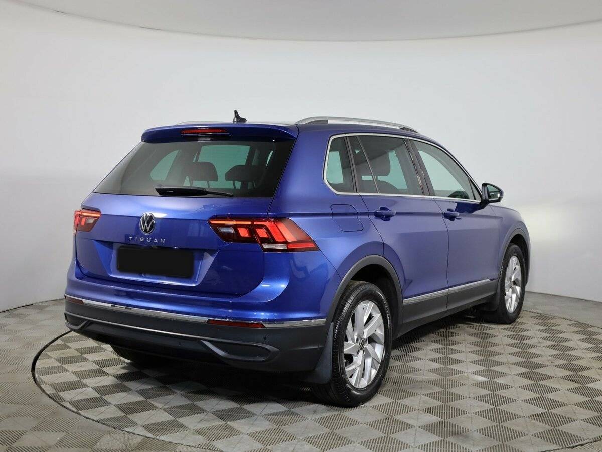 Купить Volkswagen Tiguan с пробегом. Фото: #4