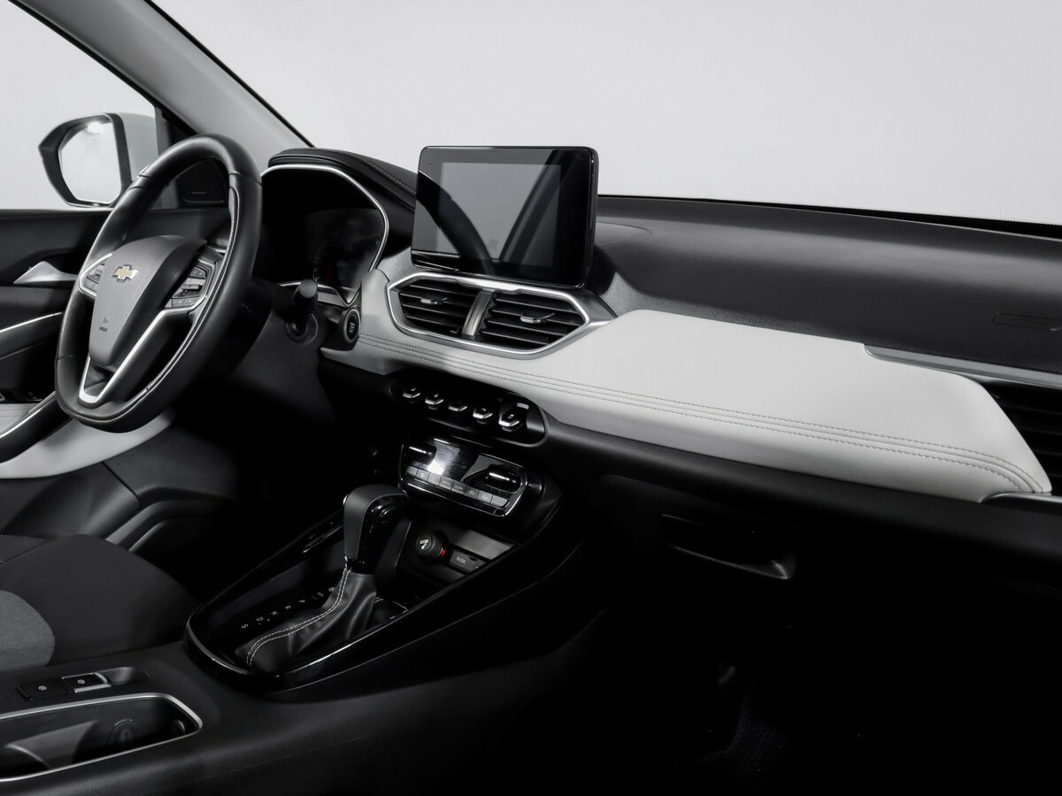 Купить Chevrolet Captiva с пробегом. Фото: #8